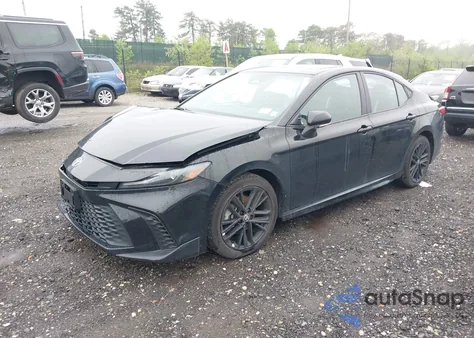 2025 Toyota Camry Se z USA, uszkodzony, nr VIN 4T1DBADK7SU513802